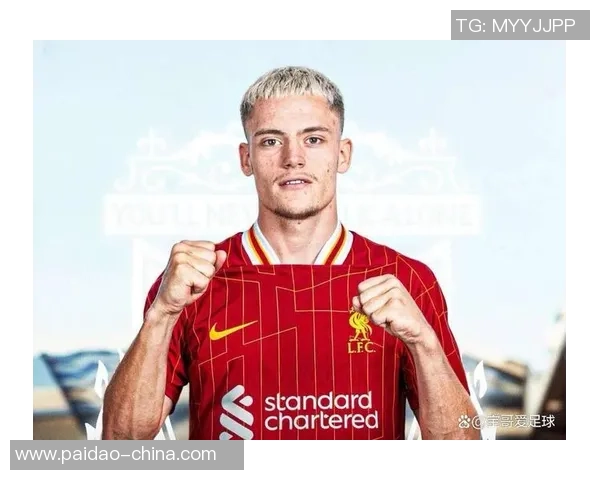 欧联杯激战：那不勒斯与曼城互交白卷转会传闻引发热议